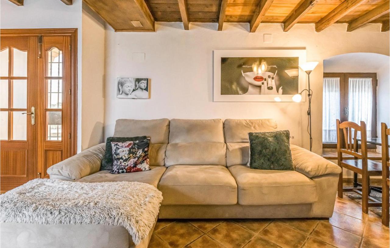 Pet Friendly Home In Hornachuelos With Kitchen Ngoại thất bức ảnh